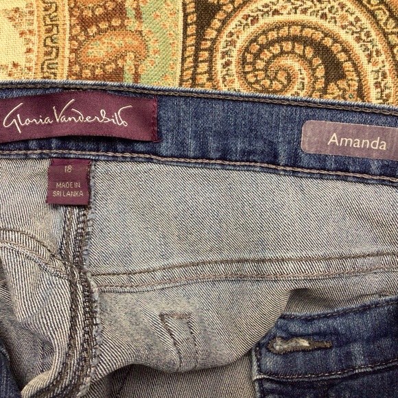 Vintage Gloria Vanderbilt Amanda ladies jeans. EUC. - Picture 2 of 5